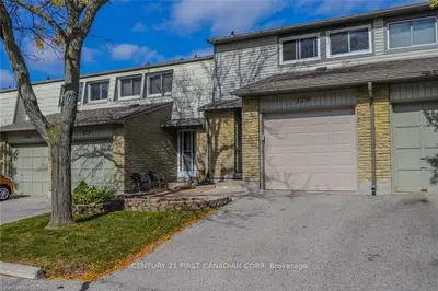 179 DEVERON Crescent, London South, ON N5Z 4J7
