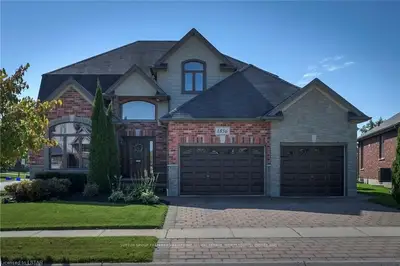 1856 KIRKPATRICK Way, London South, ON N6K 5A4