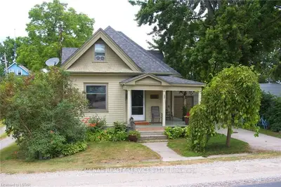 10140 IONA Road, Southwold, ON N0L 1P0