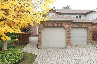 70 SUNNYSIDE Drive N 33, London North, ON N5X 3W5