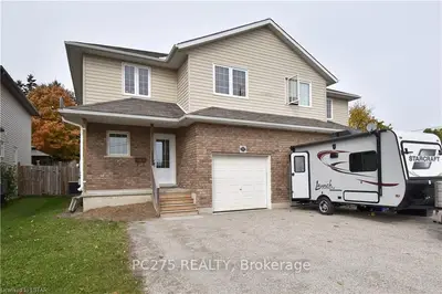 193 Carnegie Street, Ingersoll, On N5c 1l1