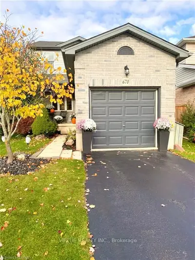 670 SPRUCEWOOD Drive, London North, ON N5X 4L5