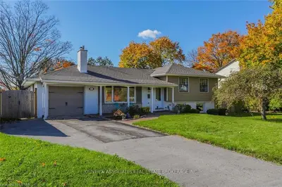 1243 ROYAL YORK Road, London North, ON N6H 4A1