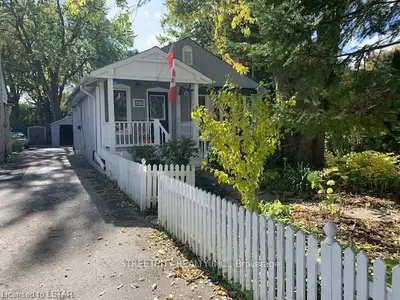 465 CHESTER Street, London South, ON N6C 2J5