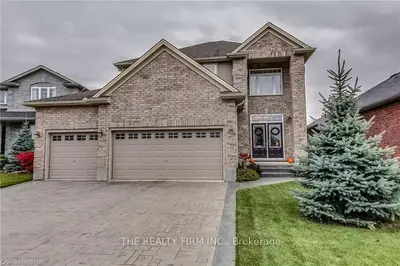 2593 TUCKER Court, London North, ON N6G 0E2