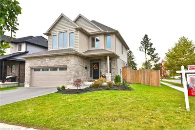1328 PLEASANTVIEW Drive, London North, ON N5X 4P5
