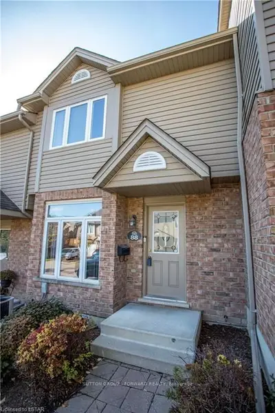 1320 SAVANNAH Drive 88, London North, ON N5X 0B7