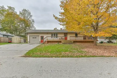 3 Water Street, Bayham, On N0j 1z0