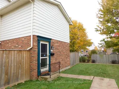 53 CONWAY Drive, London South, ON N6E 3K4
