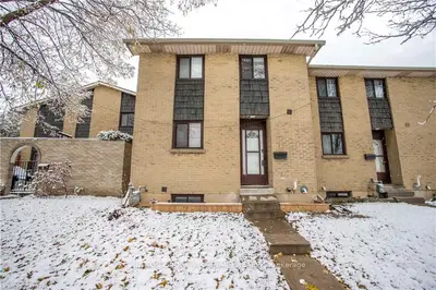 460 SOUTHDALE Road E 3, London South, ON N6E 1A4