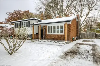 290 GRAND VIEW Avenue, London South, ON N6K 2S9