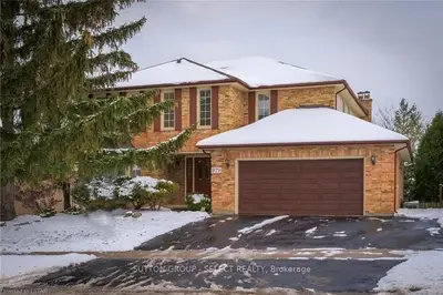 979 GRIFFITH Street, London South, ON N6K 3Z2