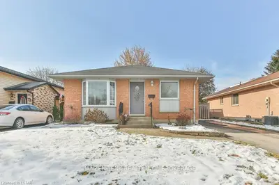 32 Farmington Avenue, Aylmer, On N5h 3e4