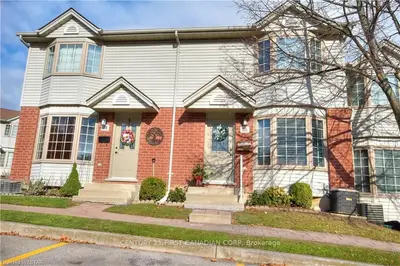 70 CHAPMAN Court 68, London North, ON N6G 4Z4
