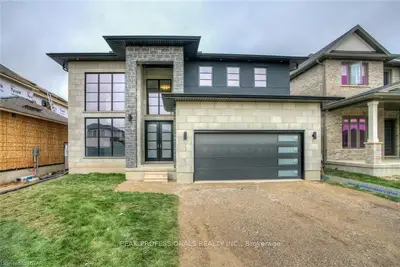 2328 RED THORNE Avenue, London South, ON N6P 0E8