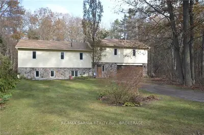 9980 PORT FRANKS Road, Lambton Shores, ON N0M 2L0