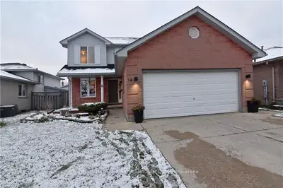 34 CONWAY Lane, London South, ON N6E 3K4