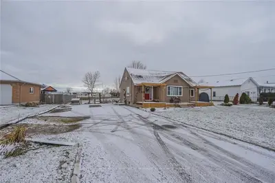 9101 IONA Road, Southwold, ON N0L 1P0