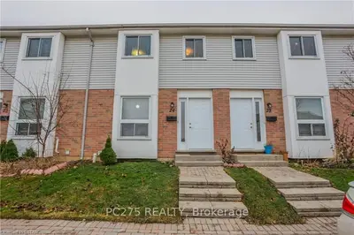 110 DEVERON Crescent 24, London South, ON N5Z 4W7