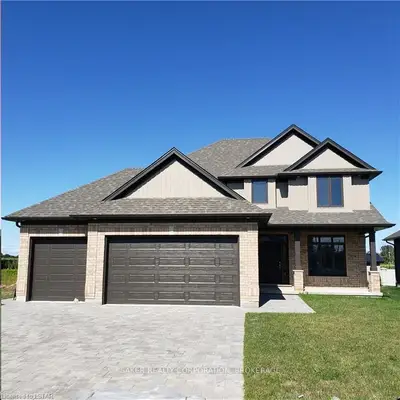 2540 BOND Street, Strathroy-Caradoc, ON N0L 1W0