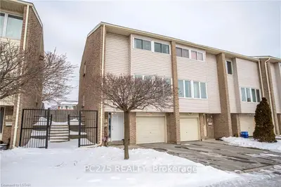 700 OSGOODE Drive 152, London South, ON N6E 2H1