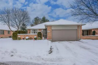 5 CADEAU Terrace 21, London South, ON N6K 4H1