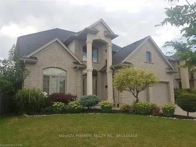 315 OKANAGAN Way, London North, ON N5X 0E2
