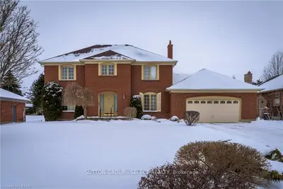 7 PATRICK Street, London South, ON N6P 1E5