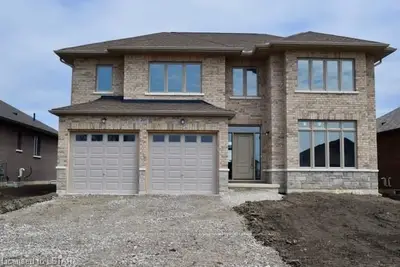 201 Leitch Street, Dutton/dunwich, On N0l 1j0