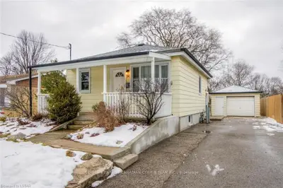 56 STUART Street, London East, ON N5Y 1S3