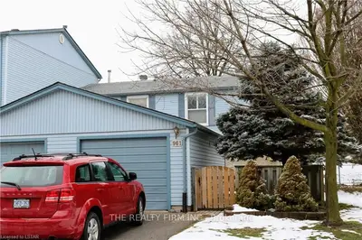 961 DALHOUSIE Drive, London South, ON N6K 1M8