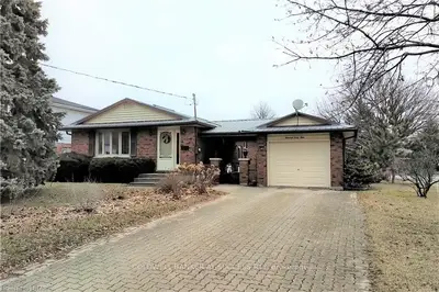 149 St Andrew Street, Aylmer, On N5h 2n2