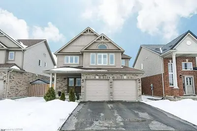 2458 EVANS Boulevard, London South, ON N6M 0B1