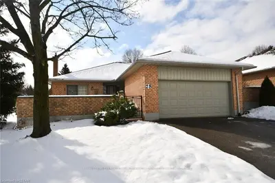 5 CADEAU Terrace 28, London South, ON N6K 4H9