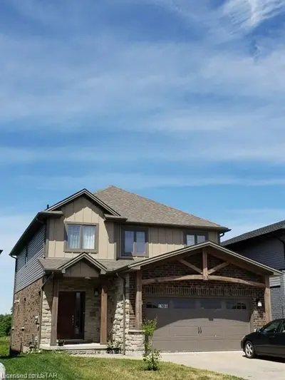 17 ARMSTRONG Street, Strathroy-Caradoc, ON N0L 1W0