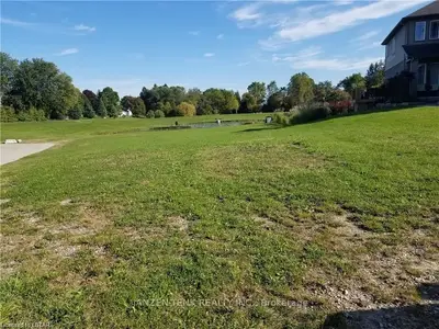 19 Fairview Street, Tillsonburg, On N4g 1a2