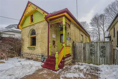 30 ORCHARD Street, London South, ON N6J 2R3