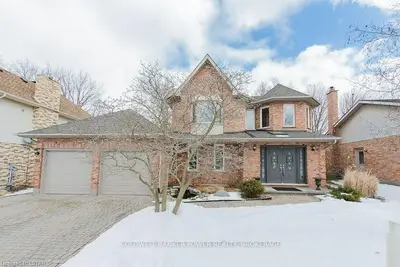 91 BRACEBRIDGE Court, London North, ON N5X 3V2
