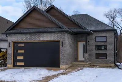1450 North Wenige Drive 19, London North, ON N5X 0L6