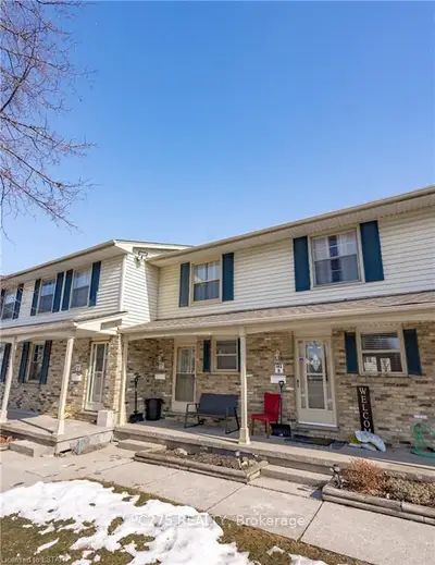 143 WELLESLEY Crescent C, London East, ON N5V 1J6