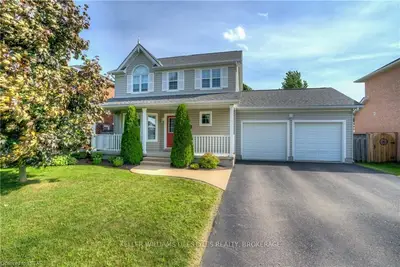 8 Owen Street, Ingersoll, On N5c 4g7