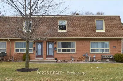 922 NOTRE DAME Drive 2, London South, ON N6J 3C4