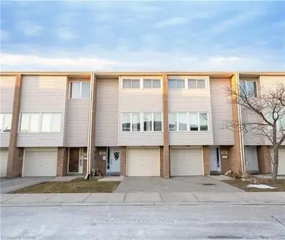 700 OSGOODE Drive 58, London South, ON N6H 2H1