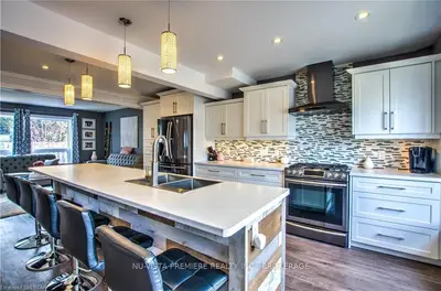 89 HIGHVIEW Avenue E 38, London South, ON N6C 5V8