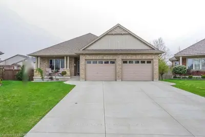 10 Primrose Court, St. Thomas, On N5p 0b3