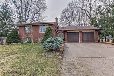 674 LIONS PARK Drive, Strathroy-Caradoc, ON N0L 1W0