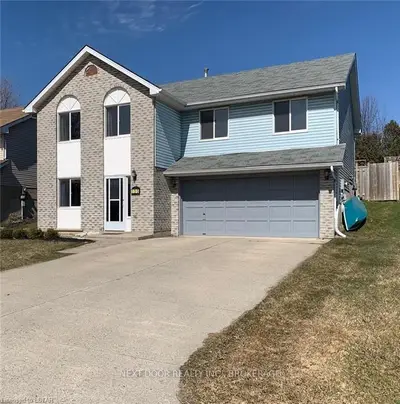 155 Hutchison Avenue, Ingersoll, On N5c 3y6