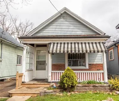472 ELIZABETH Street, London East, ON N5W 3S1