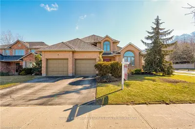 265 WHISPERWOOD Avenue, London South, ON N6K 4C9
