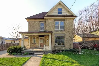 157 NORTH Street, Strathroy-Caradoc, ON N7G 1Z6